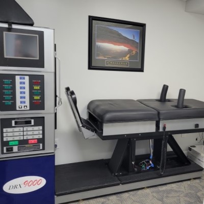 Picture of Commack Chiropractor Office in Commack, NY with a DRX9000