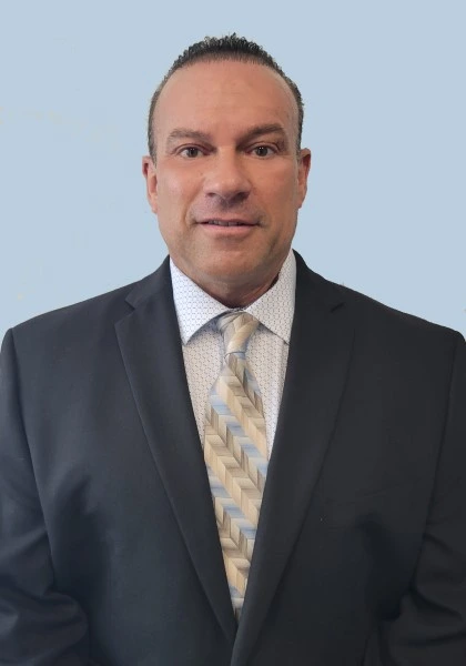 Dr. Durlan Castro